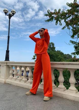 Костюм є в 5-ти кольорах