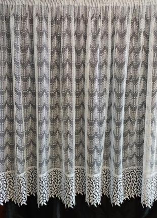 Красивая кухонная занавеска