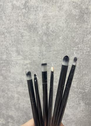 Кисточки для макияжа