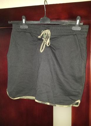 Продам базовую трикотажную юбку