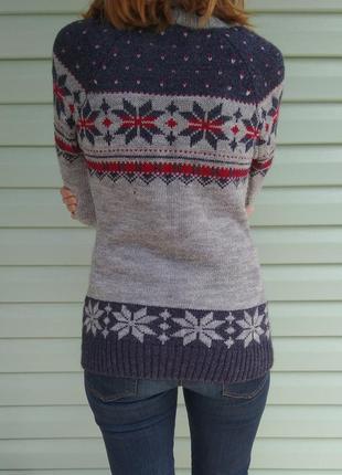 Теплый вязаный рождественский свитер5 фото