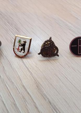 Значки для піджаків( блейзерів)