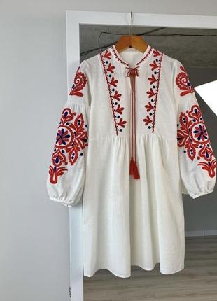 Етнічна бавовняна сукня плаття вишиванка з об’ємними рукавами буфами9 фото