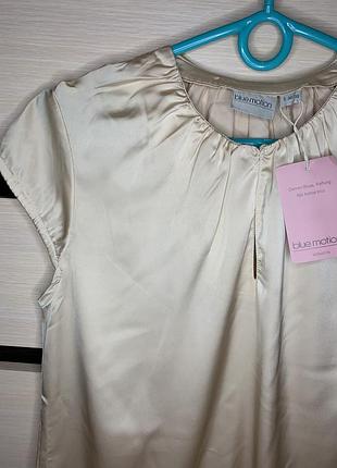 Блузка атласна 2