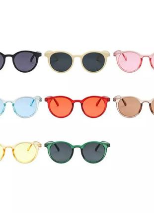 Стильные  солнцезащитные очки  в цветной оправе черный с голубым4 фото