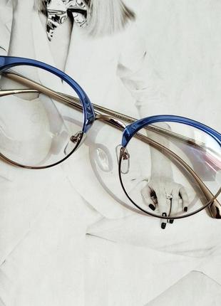 Женские круглые имиджевые очки в черной оправе