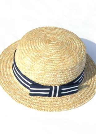 Детская шляпка канотье из натуральной соломы с полосатой лентой