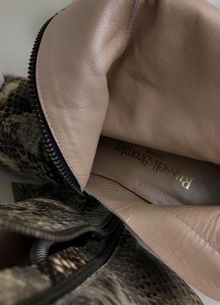 Черевики зі зміїної шкіри russel&bromley шкіряні ботильони на підборах змія кожаные змеиные ботинки на каблуке натуральная кожа змеи10 фото