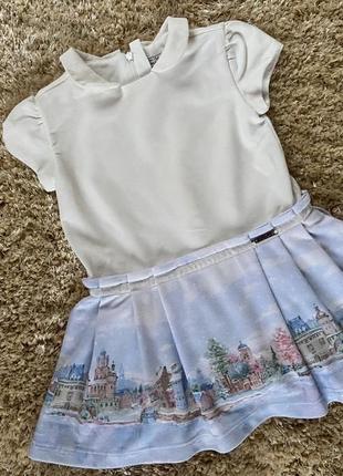 Сукню