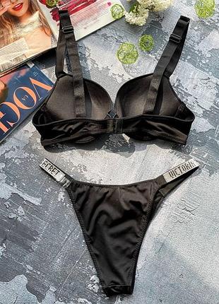 Чорний гладенький комплект білизни victoria’s secret з пуш-ап push ap ефектом. чёрный гладкий комплект белья7 фото