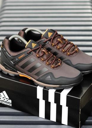 Кросівки adidas climaproof
