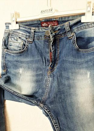 Martin love брендовые джинсы "рваные" синие злые зауженные стрейч-коттон женские w28, l325 фото