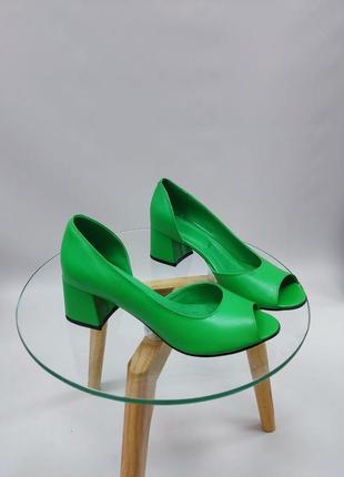 Туфлі з італійської шкіри зелені жіночі