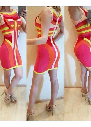Яркое платье 10-12р. seleb boutique
