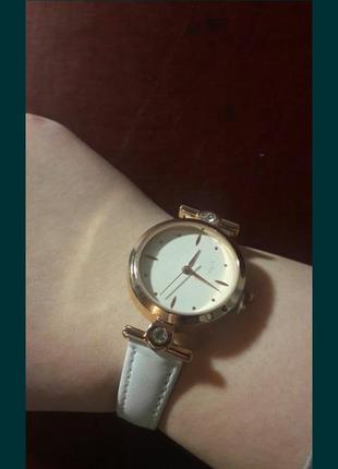 Кварцові годинники жіночі подарунок наручні lbvyr synthetic yves rocher1 фото