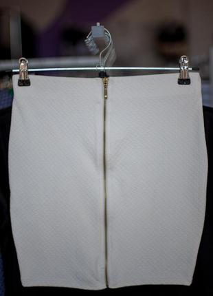 Крутая белая юбка от bershka2 фото