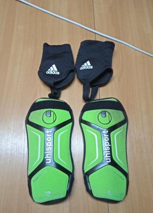 Защитные щитки,возможно футбольные
