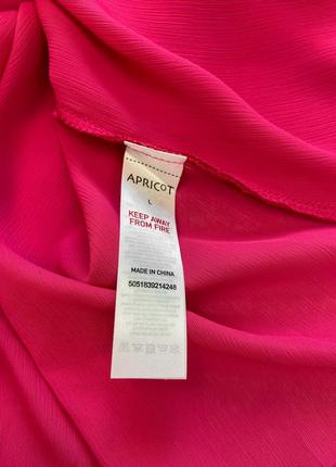Шифонова рожева блуза зі спущеними плечиками9 фото
