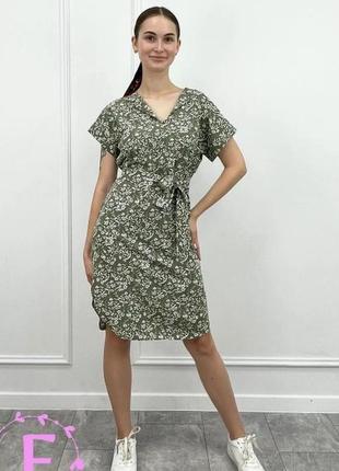 Жіноча сукня з коротким рукавом1 фото