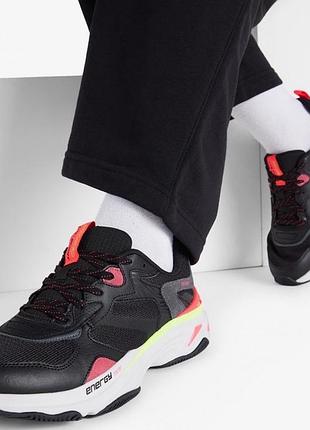 Жіночі кросівки *skechers*