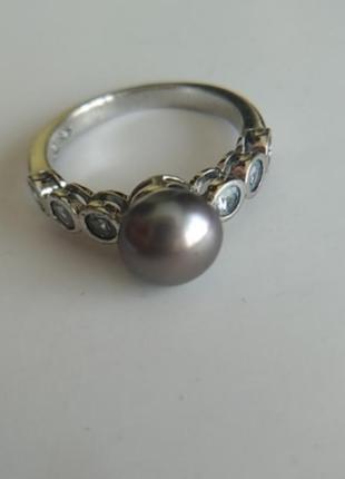 Срібне кільце кольцо каблучка з перлиною і фіанітами