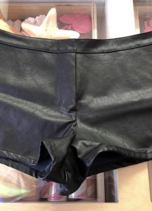 Victoria’s secret faux leather shorts nwt шикарные шорты из эко кожи оригинал8 фото