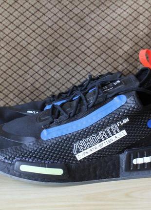 Оригінальні кросівки boost adidas nmd_r1 spectoo fz3201