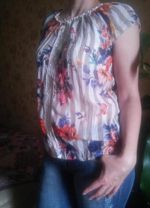 Блузка в полоску с цветами в этностиле3 фото