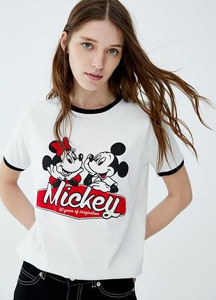 Футболка з міккі маусом pull&bear