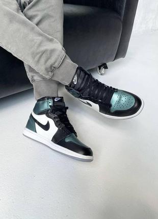 Кросівки  унісекс  nike air jordan 1 retro high patent chameleo / женские кроссовки найк аир джордан5 фото