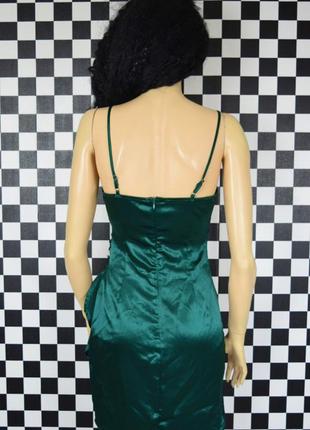 Сукня атласна смарагдова на запах плаття зелене6 фото
