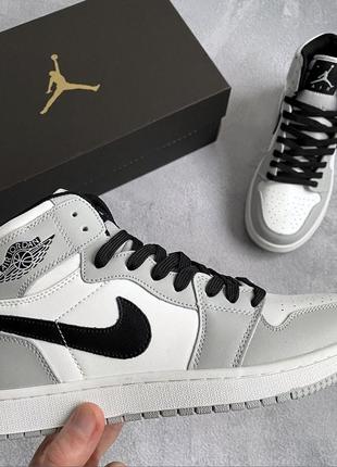 Жіночі високі шкіряні кросівки nike air jordan 1 'gray' #найк7 фото