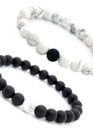 Парные браслеты для влюбленных из натуральных камней черного и белого цвета