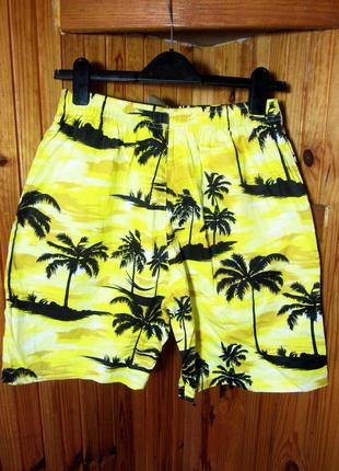 46-48р. forever 21 вьетнам  желтые шорты в пальмы обхват пояса  74-82см.1 фото