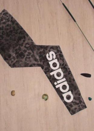Спортивні лосіни adidas