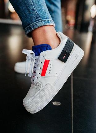 Кросівки жіночі nike air force 1 type 354 white blue red

/ женские кроссовки найк аир форс