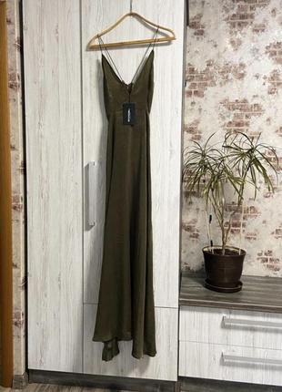 Шовкова сукня в підлогу