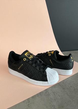 Adidas superstar w 36 оригінал1 фото