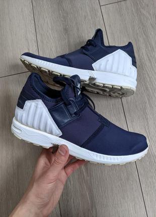Кроссовки adidas оригинал