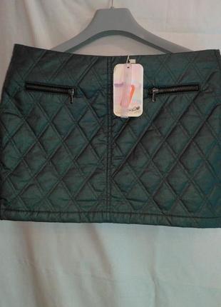 Шикарна, супер модна, стьобаний спідниця "bershka"