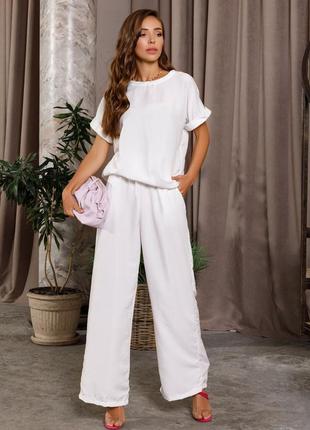 Жіночій костюм штани з футболкою, багато кольорів