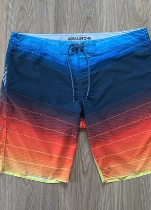 Чоловічі пляжні плавальні шорти billabong fluid2 фото