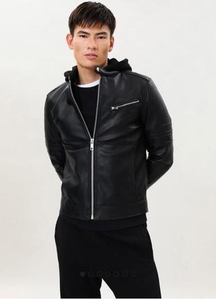 Куртка шкірянка