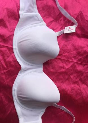 Бюстгалтер