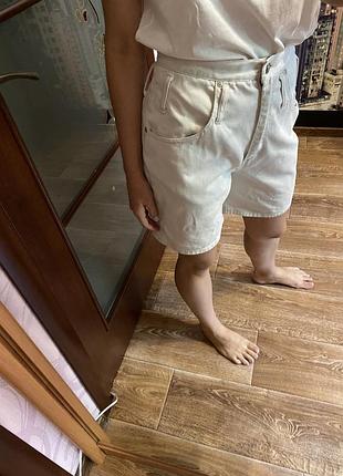 Шорты бермуды