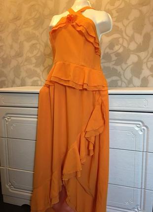 Яркий сарафан с рюшами td