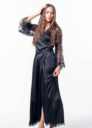 Serenade 774 длинный черный шелковый халат с французским кружевом1 фото