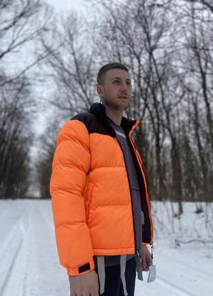 Пуховик the north face 700 orange