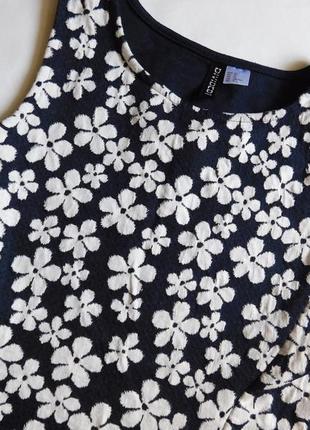 Миле квіткове плаття h&m 2
