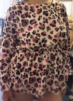 Блузка в розовый леопард рукава-клёш1 фото